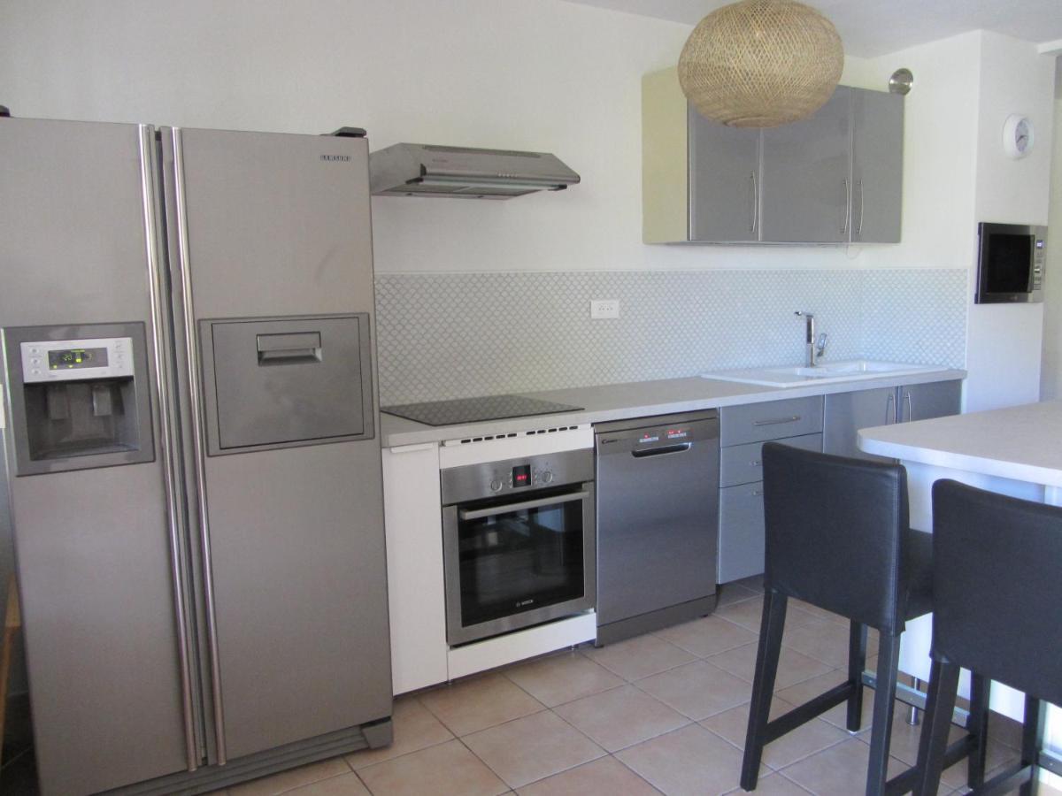 Appartement Les Cigales Rez De Jardin A 10Mn Des Plus Belles Plages Єр Екстер'єр фото